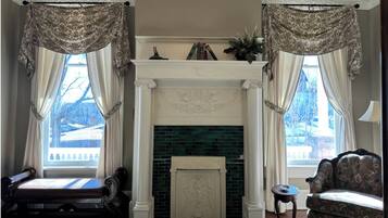 Chambre Classique | Décoration personnalisée, ameublement personnalisé