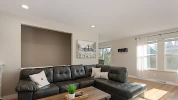 智能電視、足球機