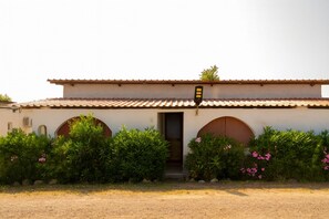 Bungalow – comfort, sjøutsikt | Terrasse/patio