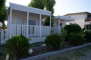 Casa mobile Deluxe, aria condizionata, vista mare | Terrazza/patio