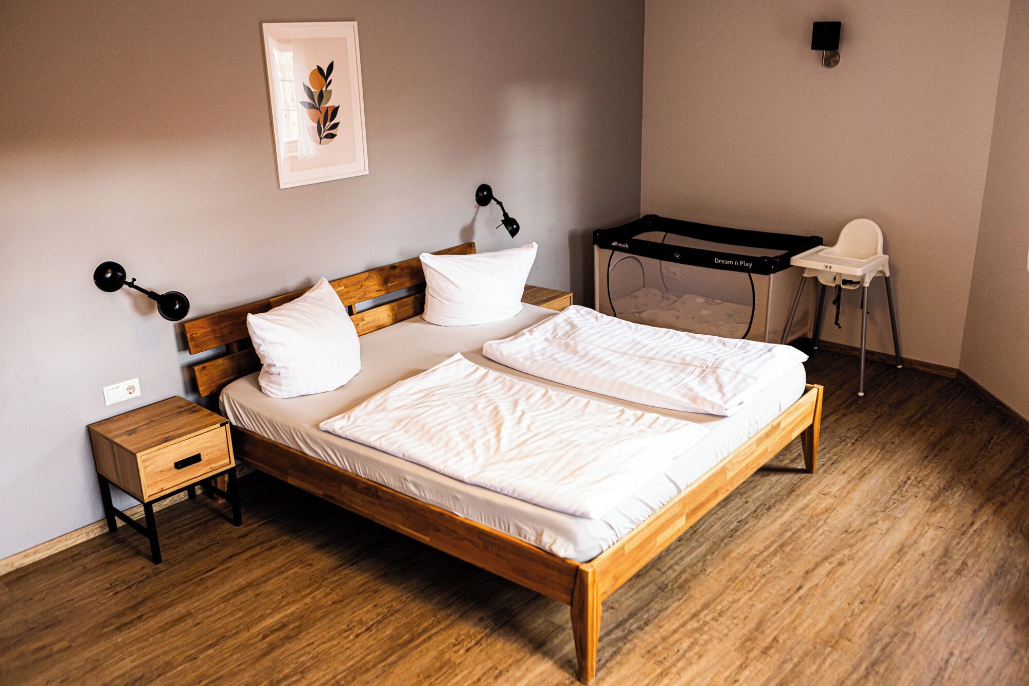 Familienapartment, Balkon, Gartenblick