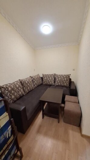 2 habitaciones, escritorio y wifi gratis 