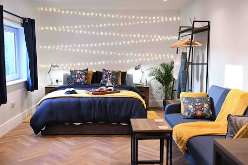 Hidden Home Luxury Apartment