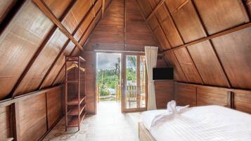 Kamar Double Standar, 1 Tempat Tidur Queen, pemandangan kebun | Meja kerja dan Wi-Fi gratis