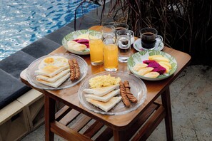 Breakfast buffet