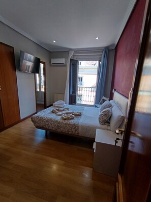 더블룸 (Private Bathroom)