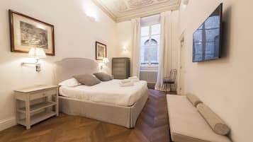 Deluxe Apartment | 2 bedrooms, iron/ironing board, free WiFi