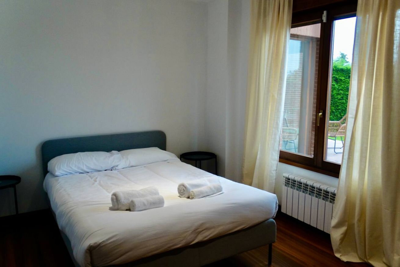 6 chambres, Wi-Fi gratuit, draps fournis