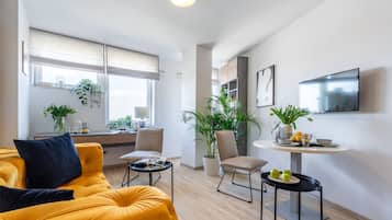 1 habitación, escritorio, wifi gratis y ropa de cama