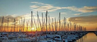 House close to all amenities and within walking distance of the beach 