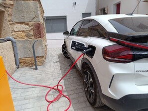 Estación de carga para autos eléctricos