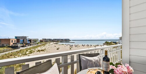 Beachvilla - direkt am Strand, finn. Sauna, Kamin, Whirlwanne, Balkon, Terrasse