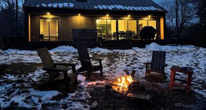 Scandinavian Chalet | Hot Tub | FLX Retreat