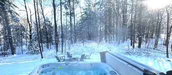 Scandinavian Chalet | Hot Tub | FLX Retreat