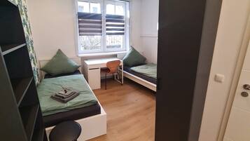 1 bedroom, WiFi, bed sheets