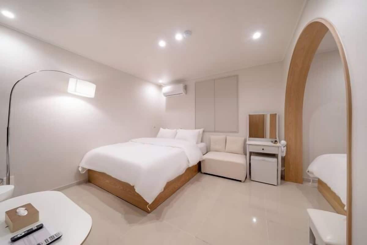 1 chambre, Wi-Fi gratuit, draps fournis