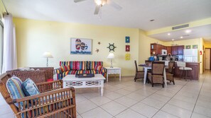 Smart TV, books, stereo