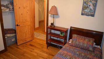 3 sovrum, gratis wi-fi och sÀngklÀder