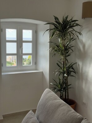 Interior - Perla di Pietra - Authentic stone house in a beautiful Mediterranen village (Rijeka Rezevici)