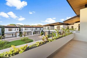 Exterior - Unwind and reconnect in this bright, open-plan modern villa featuring abundant outdoor living, a private pool and family-friendly golf garden set within Hacienda Pinilla’s secure 4,500-acre gated resort with 3 miles of coastline exclusive beach club! (Bosques de Pinilla 17, Hacienda Pinilla)