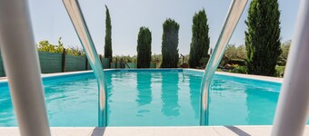 Apartment 'Casa Vacanze 4 Pileri - Marchese' with Mountain View, Shared Pool and Wi-Fi