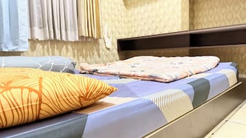 Apartemen Keluarga, 2 kamar tidur, balkon, pemandangan kota | 2 kamar tidur, minibar gratis, dan didekorasi berbeda-beda