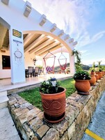 Mostrador para check-in y check-out