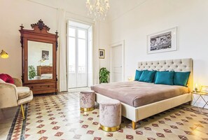 5 camere, ferro/asse da stiro, Wi-Fi, lenzuola