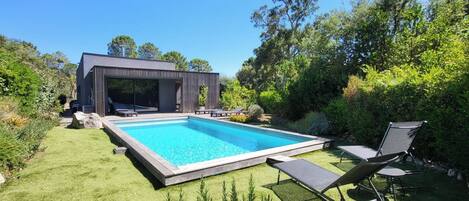 Piscine extérieure, piscine chauffée