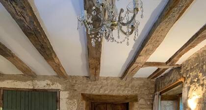 Idyllic Studio Gite In Rural Stunning French Countryside With Pool