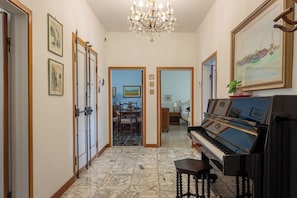 Interior entrance - La Farina Sweet Home (Florence)