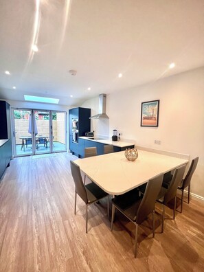 Lyxstuga | Matservice på rummet