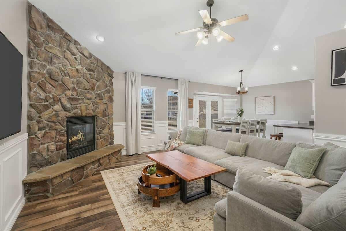 TV, fireplace, video games