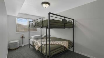 6 bedrooms, iron/ironing board, travel crib, WiFi