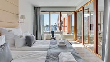 Grand Apartment | 1 bedroom, hypo-allergenic bedding, individually decorated
