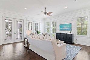 Smart TV - Blue Moon | WaterSound West | Boardwalk to Beach (Santa Rosa Beach)