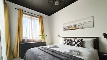 2 camere, ferro/asse da stiro, Wi-Fi gratuito, lenzuola