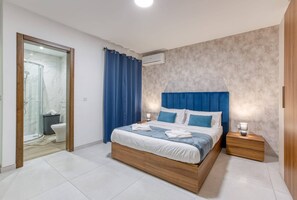 3 soverom, strykejern/-brett, reiseseng for barn og wi-fi (inkludert)