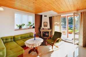 House | Living room