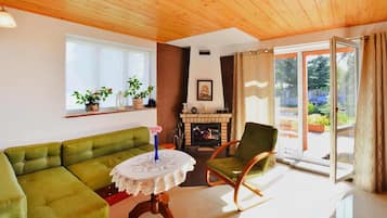 House | Living room