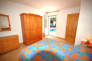 3 dormitorios, tabla de planchar con plancha, wifi gratis