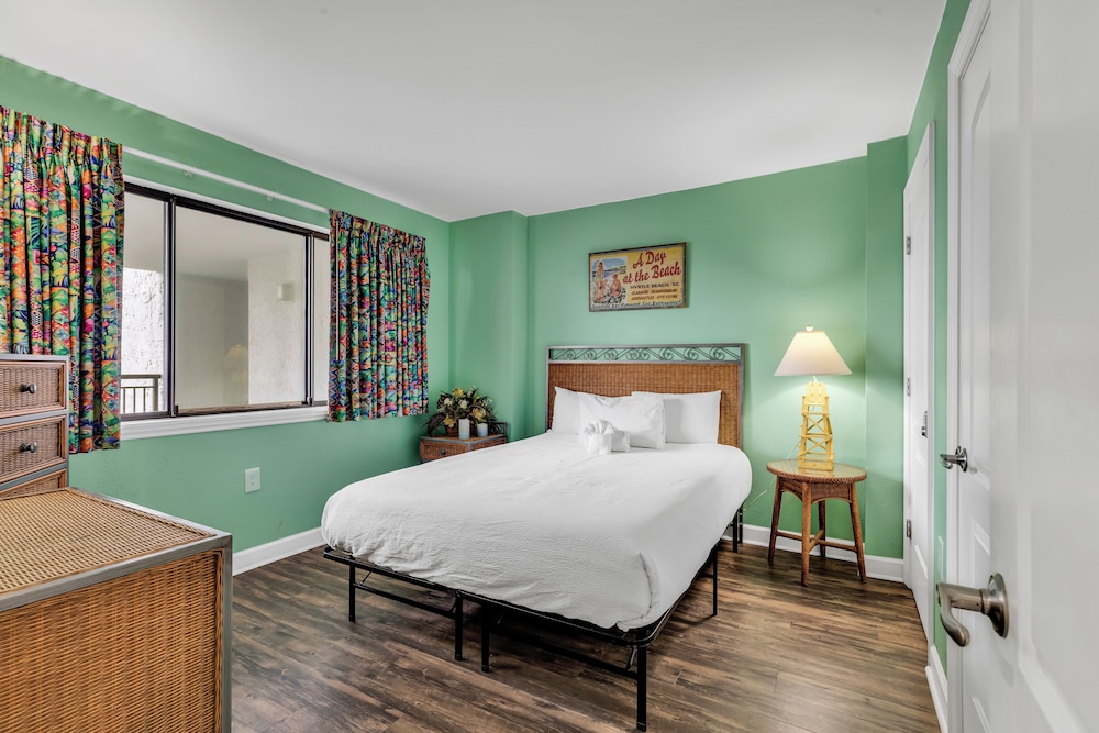 Bluewater Resort by null