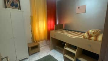 2 habitaciones, wifi gratis y ropa de cama