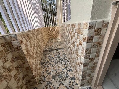 2-bedroom townhome in delightful Kalaburagi with WiFi, AC