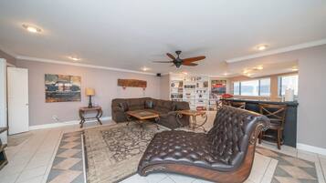 Smart TV, table tennis, books