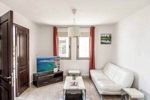 Villa (4 Bedrooms) | Interior - Villa Prosperity (Polis)