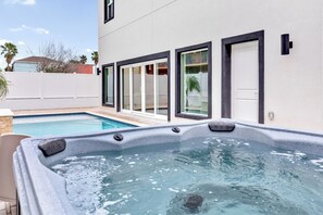 Maison (5 Bedrooms) | Intérieur