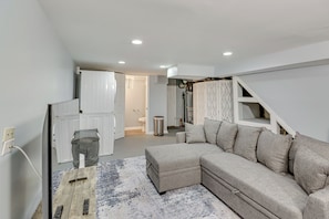 House (2 Bedrooms) | Interior - 2 Mi to The Fields At RFK Campus: DC Getaway (Washington)