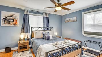 House (2 Bedrooms) | Interior