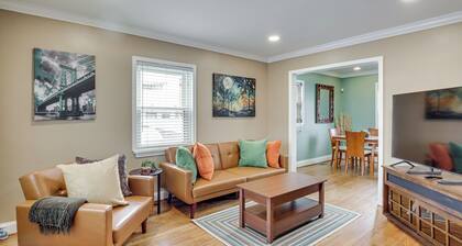 2 Mi to The Fields At RFK Campus: DC Getaway